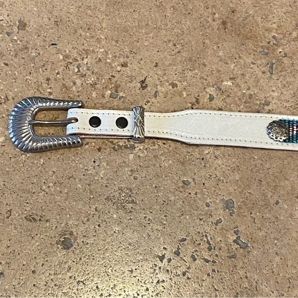 Vintage White Leather Beaded Style Western Boho Silver Buckle Belt 34.5 Inch - Picture 4 of 8